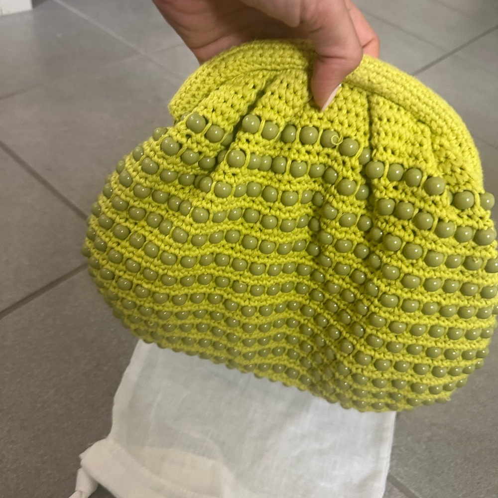 Zara Lime Green Women's beaded knit clutch Bag loved by bloggers - Picture 3 of 4
